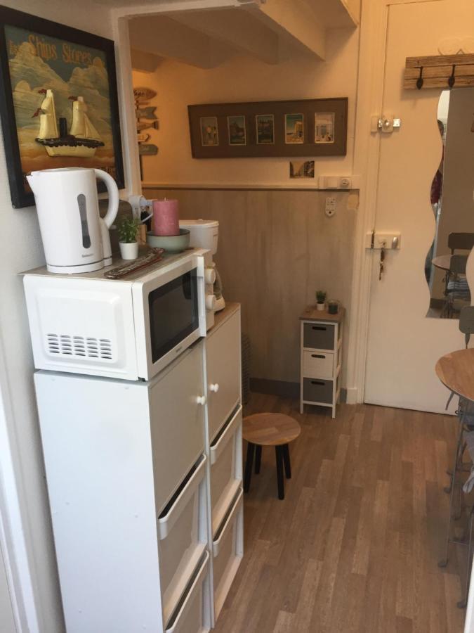 Studette Tiny House De L Eglise 12 M2 Apartment Ault Exterior foto