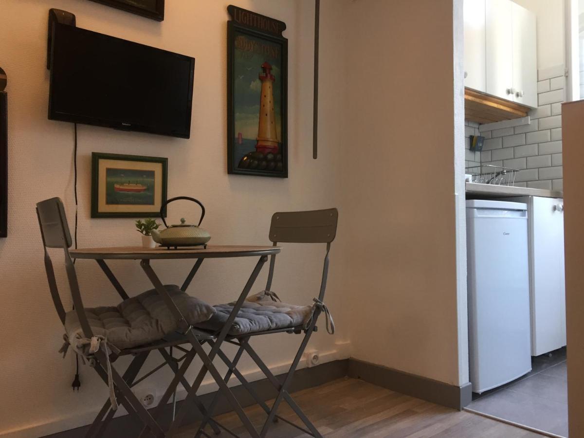 Studette Tiny House De L Eglise 12 M2 Apartment Ault Exterior foto