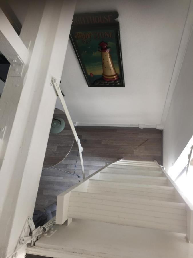 Studette Tiny House De L Eglise 12 M2 Apartment Ault Exterior foto