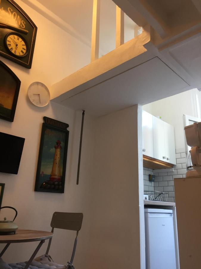 Studette Tiny House De L Eglise 12 M2 Apartment Ault Exterior foto